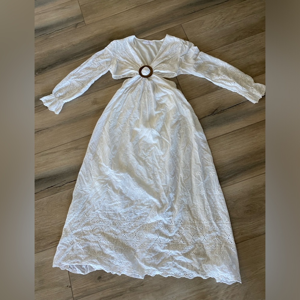 Show Room white dress